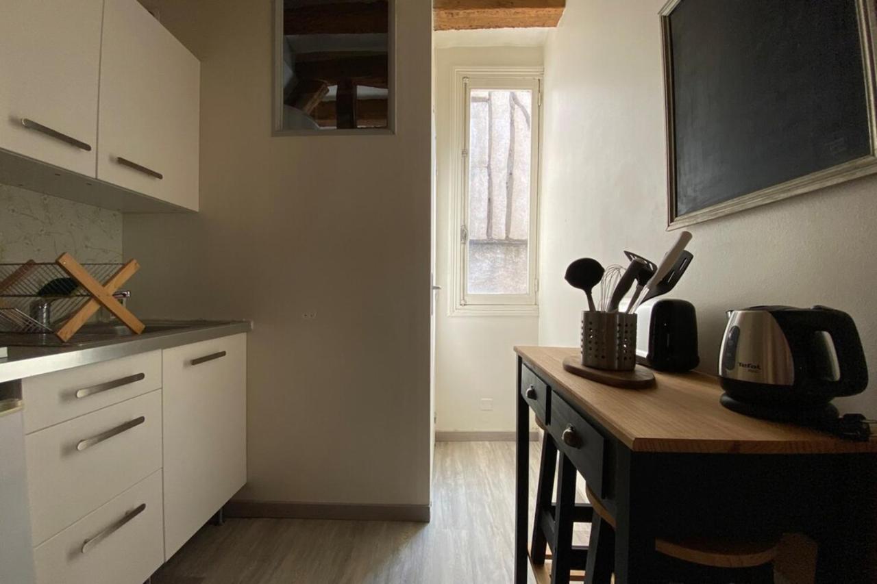 Typical Apartment In The Heart Of The City With Wifi Tours Ngoại thất bức ảnh