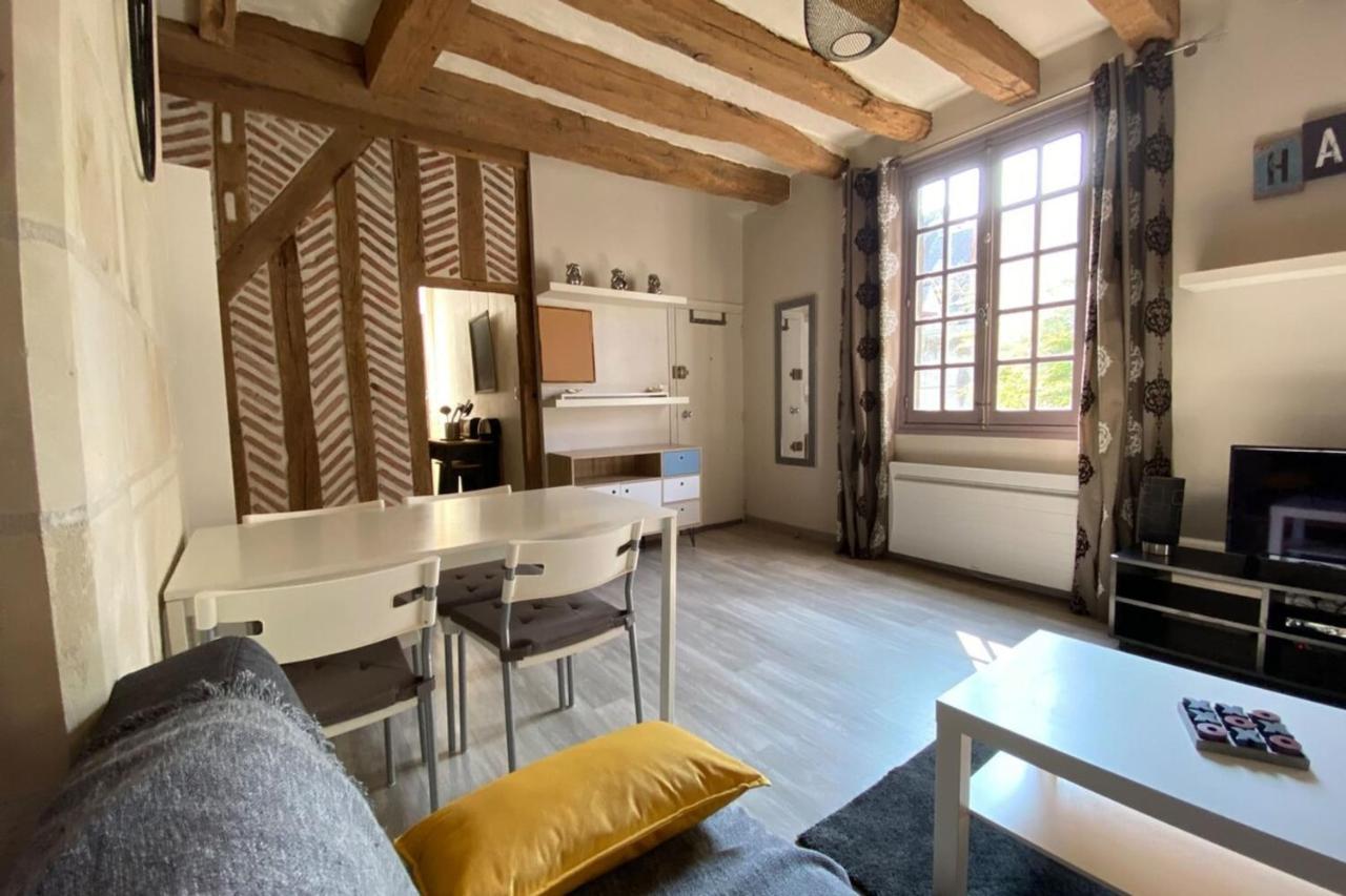 Typical Apartment In The Heart Of The City With Wifi Tours Ngoại thất bức ảnh