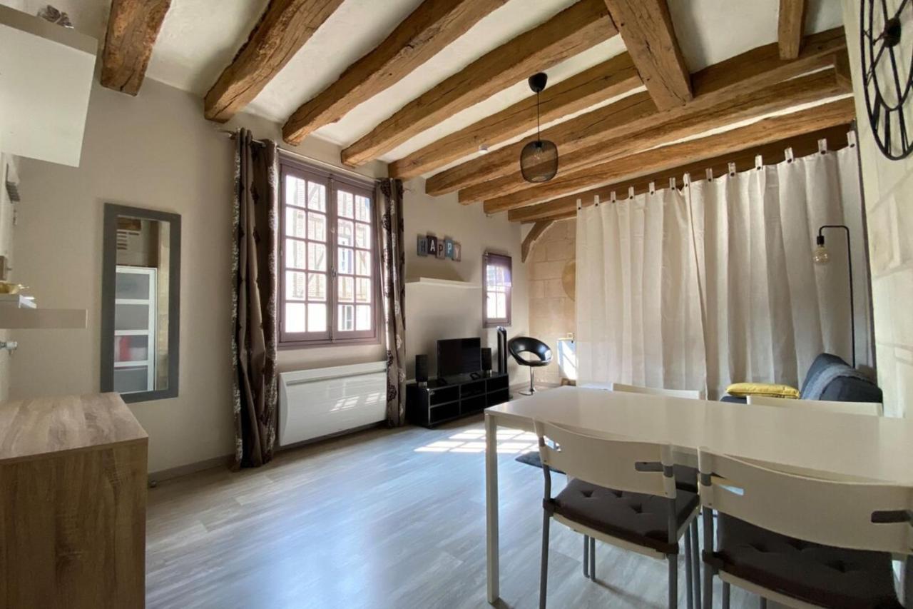 Typical Apartment In The Heart Of The City With Wifi Tours Ngoại thất bức ảnh
