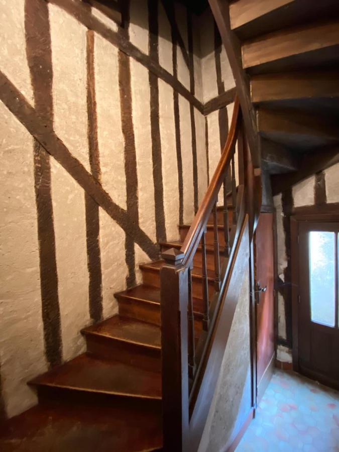 Typical Apartment In The Heart Of The City With Wifi Tours Ngoại thất bức ảnh